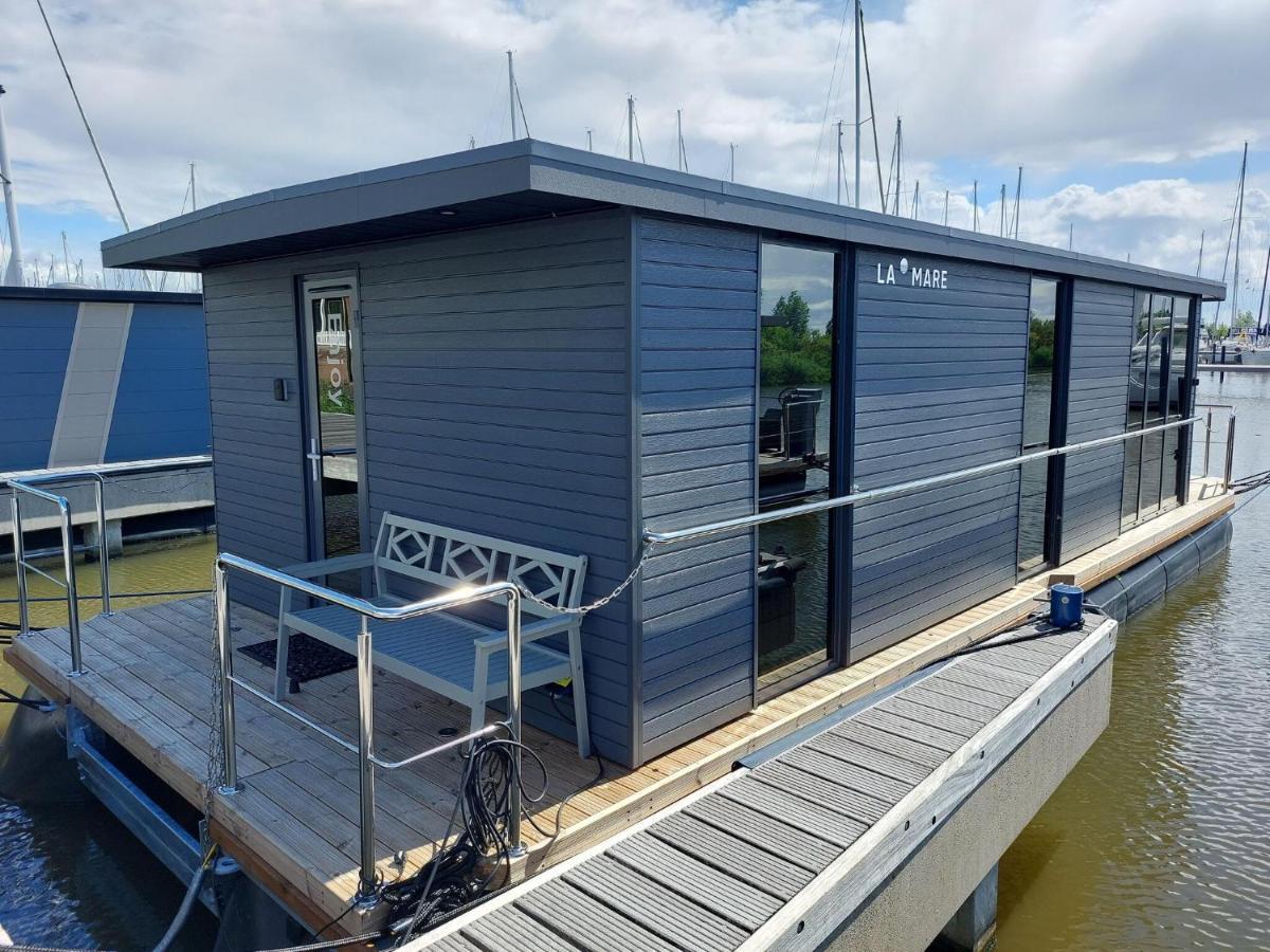 ホテル Luxury Houseboat In Volendam Marina エクステリア 写真